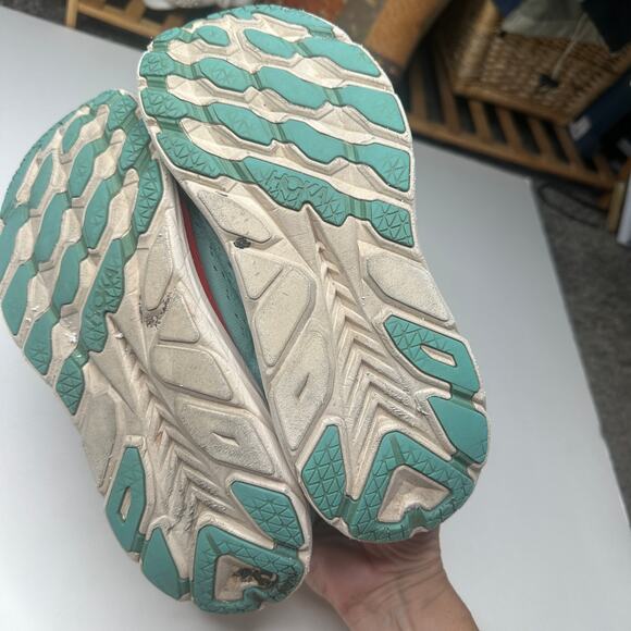 Hoka Clifton 8 Aquarelle Eggshell Sneakers - Picture 6 of 7